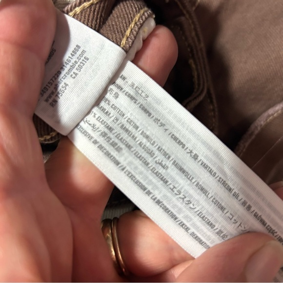 Hollister women’s patchwork high rise shorts size 11/30 - Picture 3 of 7